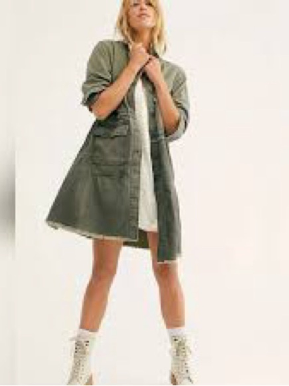 Free People "We The Free" jacket features intentional raw-edge paneling LG EUC - Picture 7 of 7